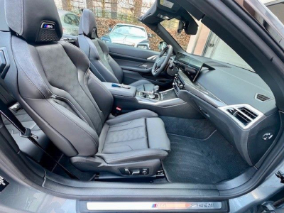 BMW M4 Competition M xDrive Cabrio