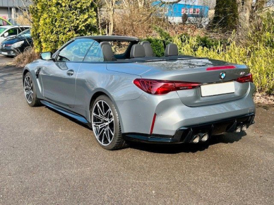 BMW M4 Competition M xDrive Cabrio
