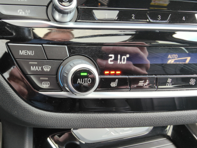 BMW X3 XDRIVE20I PACK M TOIT PANO OUV CARPLAY CAMERA