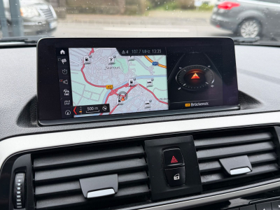 BMW 118 d 150 PS/ xDrive Advantage/LED/LEDER/NAVI/