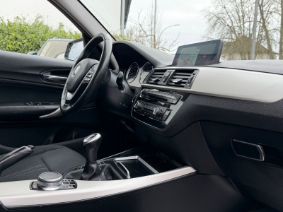 BMW 118 d 150 PS/ xDrive Advantage/LED/LEDER/NAVI/