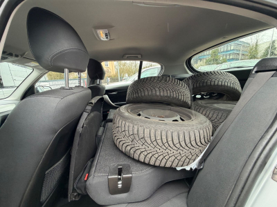 BMW 118 d 150 PS/ xDrive Advantage/LED/LEDER/NAVI/