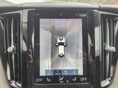 Volvo XC60 B5 GEARTRONIC INSCRIPTION CARPLAY SIEGES + VOLANT CHAUFF