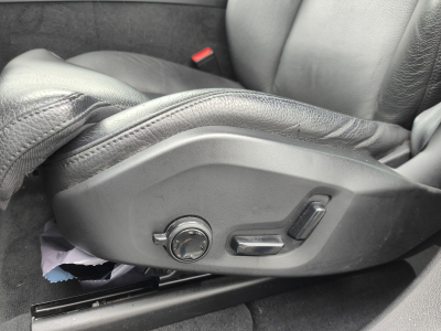 Volvo XC60 B5 GEARTRONIC INSCRIPTION CARPLAY SIEGES + VOLANT CHAUFF