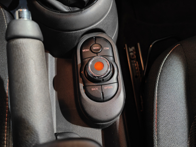 MINI One 1.5i CLIMATISATION BLUETOOTH RADAR AV/ARR