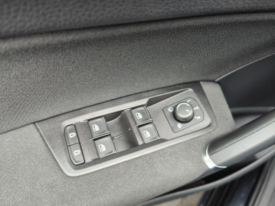 Volkswagen Touran 1.0 TSI 7 PLACES GPS CAMERA SIEGES CHAUFFANTS TOIT PANO OUVRANT