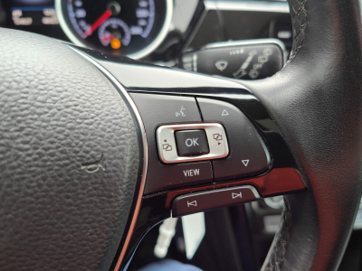 Volkswagen Touran 1.0 TSI 7 PLACES GPS CAMERA SIEGES CHAUFFANTS TOIT PANO OUVRANT