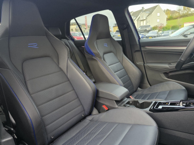 Volkswagen Golf R 2.0 TSI FACELIFT BLACK EDITION HEAD UP HARMAN KARDON PANO CUIR NAVI