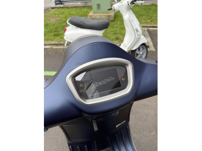 Vespa GTS Super Tech 300