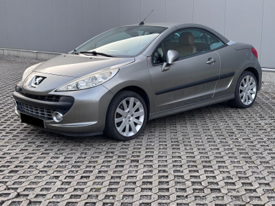 Peugeot 207 CC 1.6 VTi 120 Sport