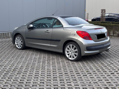 Peugeot 207 CC 1.6 VTi 120 Sport
