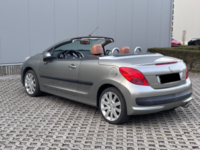 Peugeot 207 CC 1.6 VTi 120 Sport