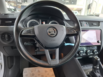 Skoda Octavia 2.0 TDI 150 DSG STYLE, 1 HAND, NAVI, LED,ALU 17''