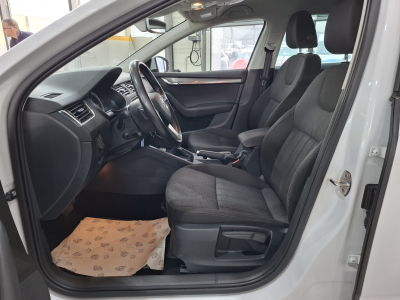 Skoda Octavia 2.0 TDI 150 DSG STYLE, 1 HAND, NAVI, LED,ALU 17''