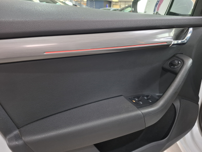 Skoda Octavia 2.0 TDI 150 DSG STYLE, 1 HAND, NAVI, LED,ALU 17''