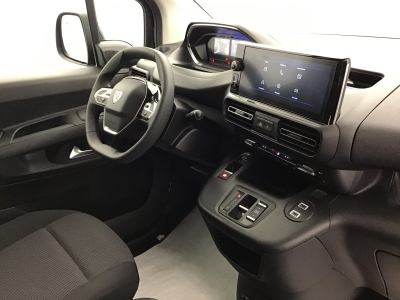 Peugeot Partner L1H1 AT 130 3 Sitzer/Klimaauto/Kamera