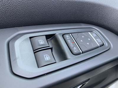 Renault Trafic 2.0 Dci 170 AT9  L2H1