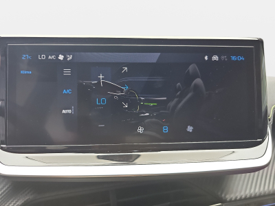 Peugeot 208 1.2 PureTech Hýbrid 110 E-DSC6 GT