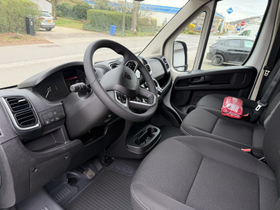 Peugeot Boxer 2.2 BlueHDI EAT8 190 L4H3 335