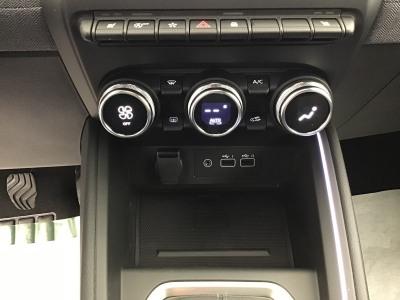 Renault Clio 1.0 TCE EDC 90 Techno