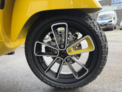 Vespa GTS Super Sport 300