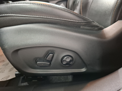 Jeep Compass 1.4 LIMITED 170 4X4 LIMITED BEATS, AUTO, CUIR, NAVI,PDC