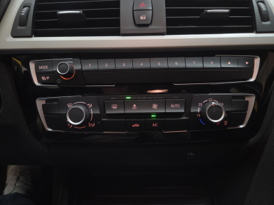 BMW 318 d Touring advantage 136CV