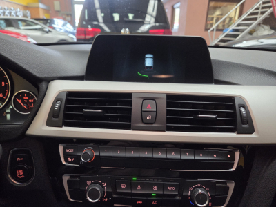 BMW 318 d Touring advantage 136CV