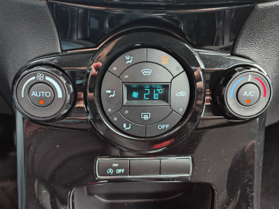 Ford Fiesta 1.0 ECOBOOST CLIM AUTO APS AR CRUISE BLUETOOTH