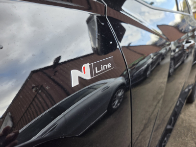 Hyundai Tucson HEV 1.6 T-GDI 6AT SHINE N-LINE SENSATION 239CV