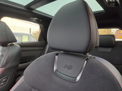 Hyundai Tucson HEV 1.6 T-GDI 6AT SHINE N-LINE SENSATION 239CV