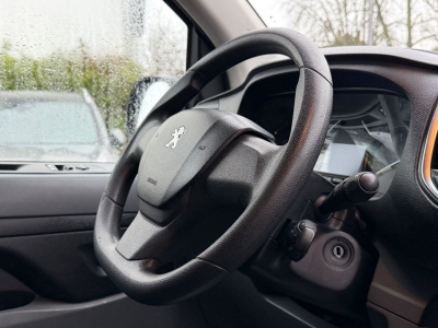 Peugeot  Expert Kasten Premium L2