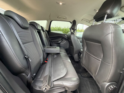 Ford Kuga Titanium AWD/129KW/1:HAND/SCHECKHEFT/