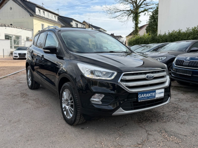 Ford Kuga Titanium AWD/129KW/1:HAND/SCHECKHEFT/