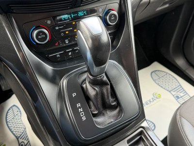 Ford Kuga Titanium AWD/129KW/1:HAND/SCHECKHEFT/