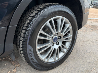 Ford Kuga Titanium AWD/129KW/1:HAND/SCHECKHEFT/