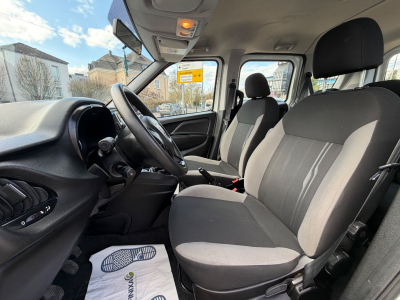 Fiat Doblo 1.3JTD 70KW/NAVI/4x TÜRER/AHK/KLIMA/