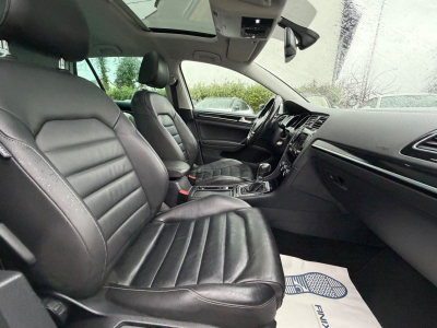 Volkswagen Golf VII Lim. Highline BMT 150PS/DSG/Pano/Leder/