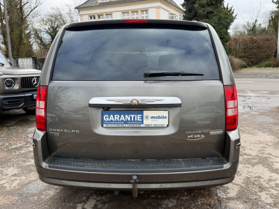 Chrysler Grand Voyager Limited 2.8 CRD Autom.