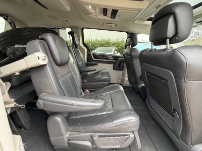 Chrysler Grand Voyager Limited 2.8 CRD Autom.