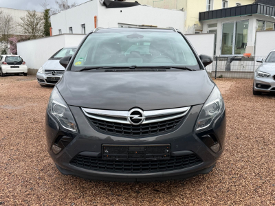 Opel Zafira C Tourer Innovation/121KW/7xsitzer/1.HAND