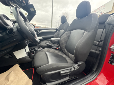 MINI Cooper Cabrio 1.5 JOHN COOPER WORKS 136 * GARANTIE 36 MOIS *