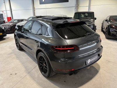 Porsche Macan GTS/20//KAMERA//NAV/ALCANTARA/PDLS/Bi-Xenon