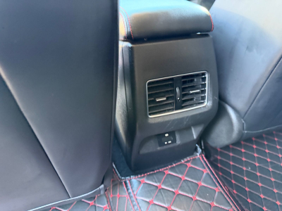 JAC T8 8 Pro 2.4 T/LEDER/KAMERA/4WD