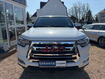 JAC T8 8 Pro 2.4 T/LEDER/KAMERA/4WD