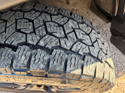 JAC T8 8 Pro 2.4 T/LEDER/KAMERA/4WD