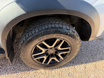 JAC T8 8 Pro 2.4 T/LEDER/KAMERA/4WD