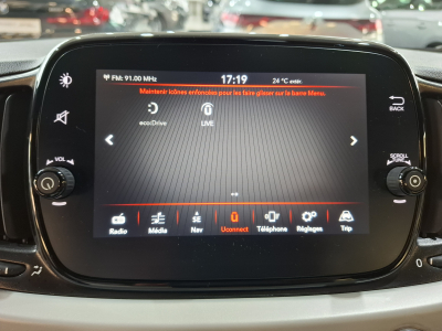 Fiat 500C CABRIO, Dolce Vita,1.0 Hybrid 70, 1 HAND, NAVI, CUIR,ALU 15'',REGUL , PDC,