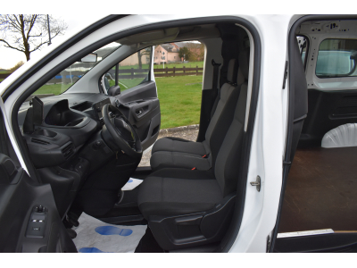Peugeot Partner 1,5 Blue HDI Maxi 3 places
