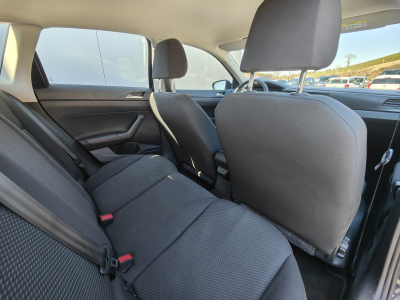 Volkswagen Polo 1.0i CARPLAY BLUETOOTH RADIO